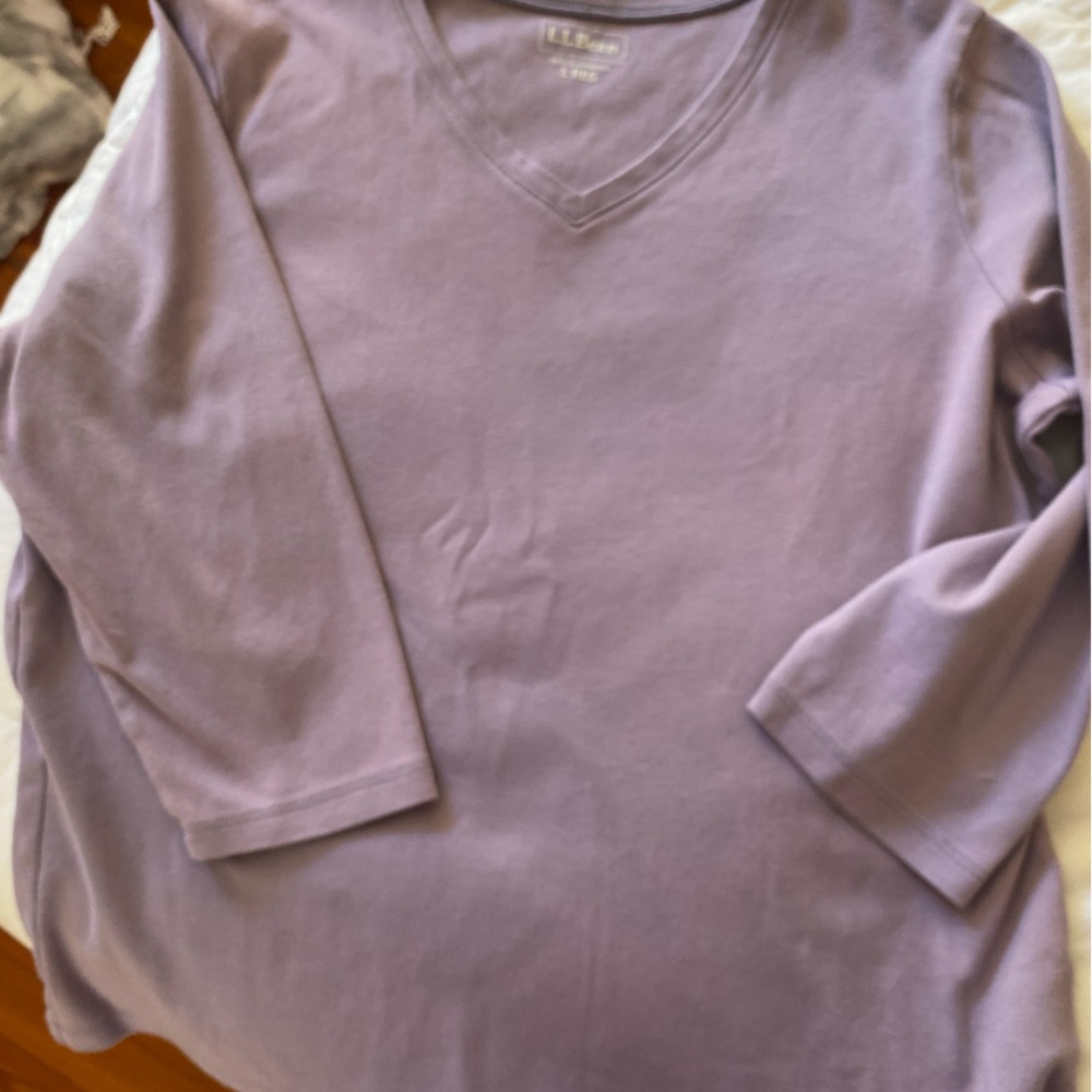 3/4 sleeve vneck top by LLBean